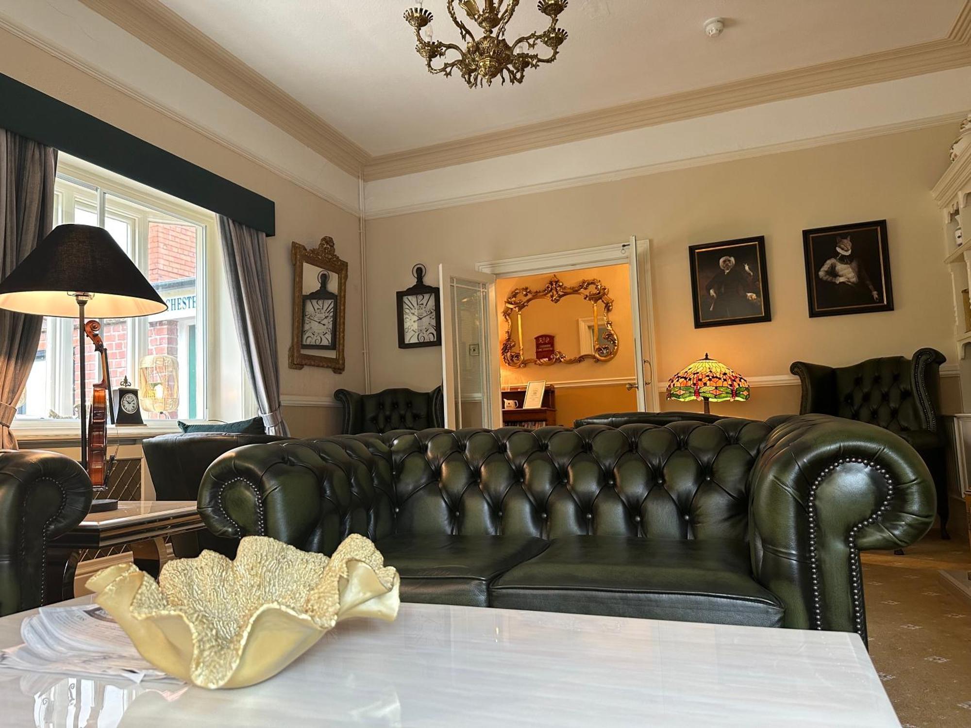 مبيت وإفطار دار ضيافة تشيستر هاوس المظهر الخارجي الصورة The interior of the hotel
