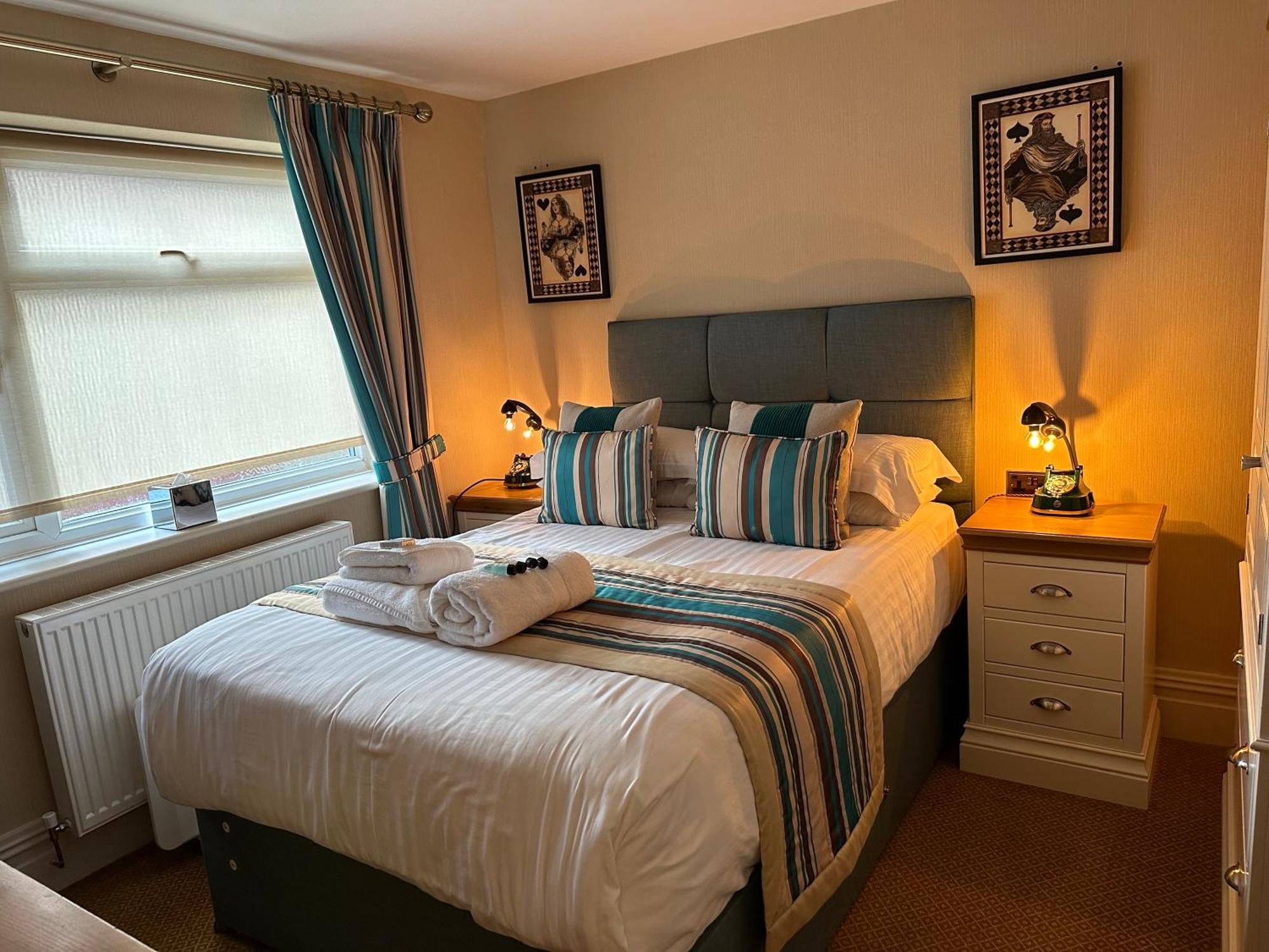 مبيت وإفطار دار ضيافة تشيستر هاوس المظهر الخارجي الصورة A bedroom at the hotel
