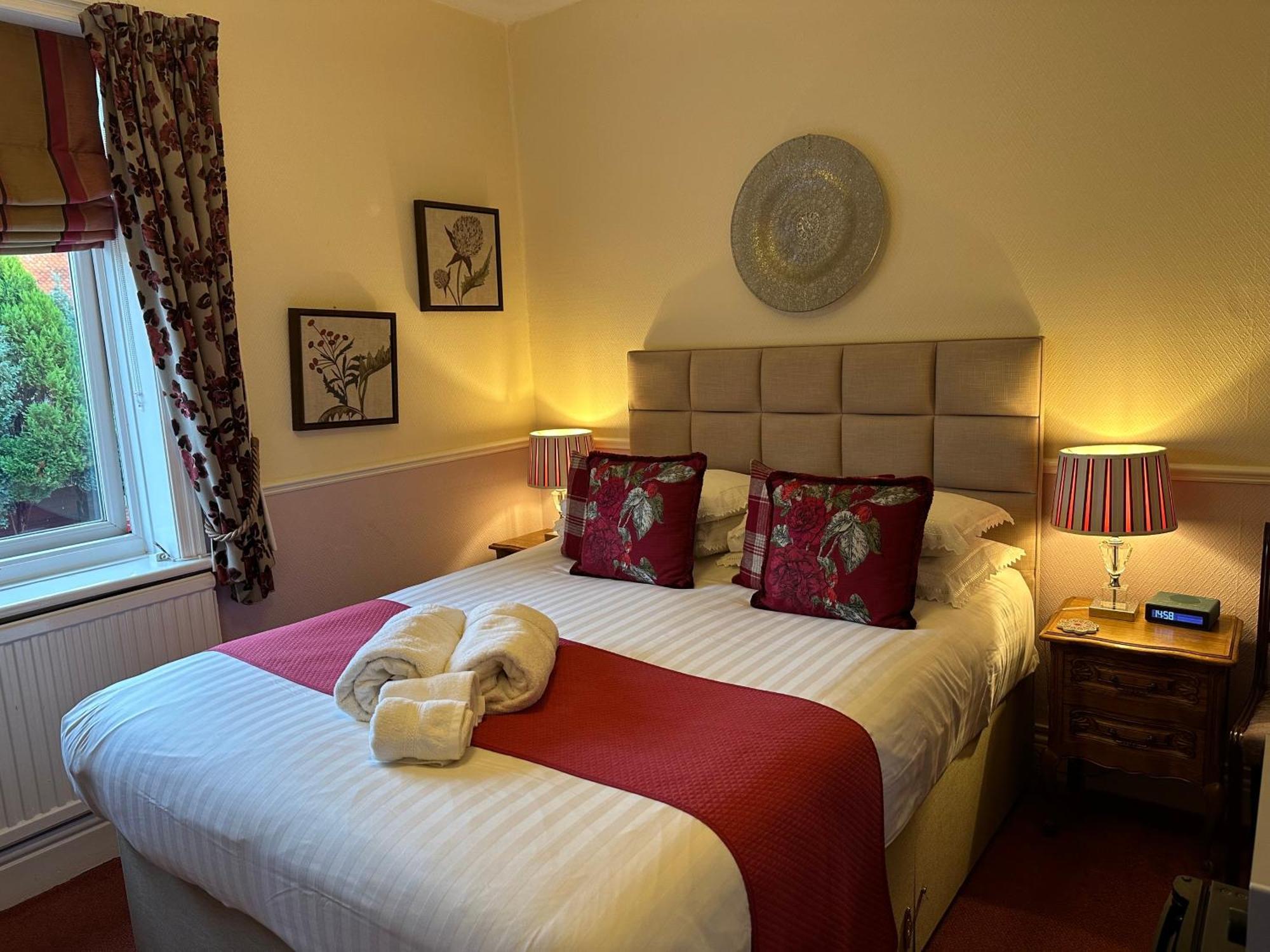 مبيت وإفطار دار ضيافة تشيستر هاوس المظهر الخارجي الصورة A bedroom at the hotel