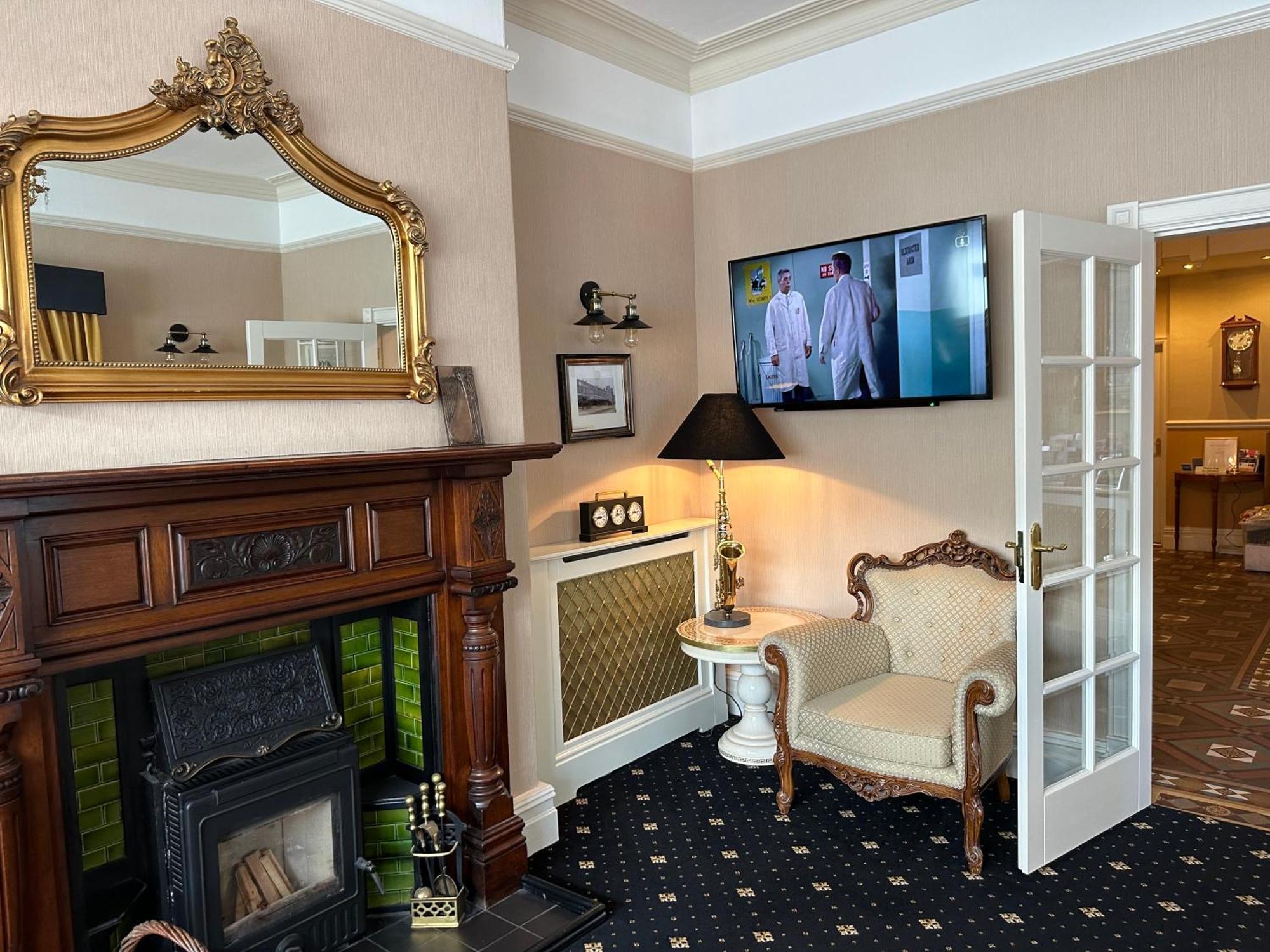 مبيت وإفطار دار ضيافة تشيستر هاوس المظهر الخارجي الصورة The hotel's interior